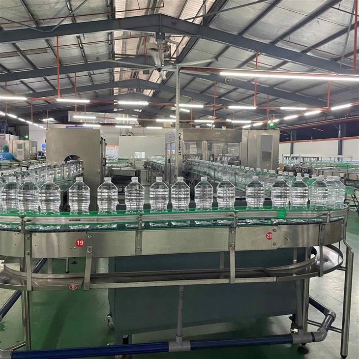 Full Automatic Beverage Liquid Packing Machine